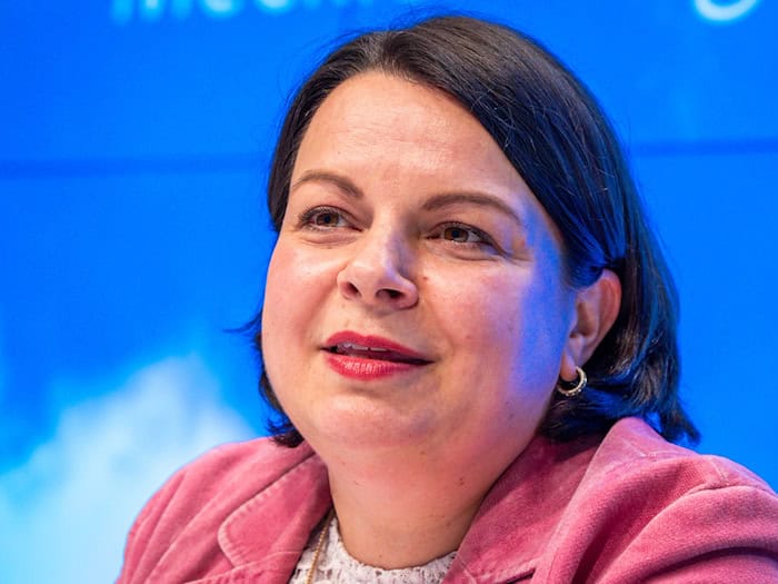 MV-Gesundheitsministerin Stefanie Drese (SPD) kündigt einen gemeinsamen Antrag der Länder gegen die Sparpläne von Bundesgesundheitsministerin Nina Warken (CDU) im Gesundheitswesen an. (Archivbild) / Foto: Jens Büttner/dpa