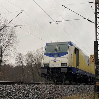 Die LNVG äußert scharfe Kritik an der Deutschen Bahn. (Symbolbild) / Foto: Marcus Golejewski/TNN/dpa