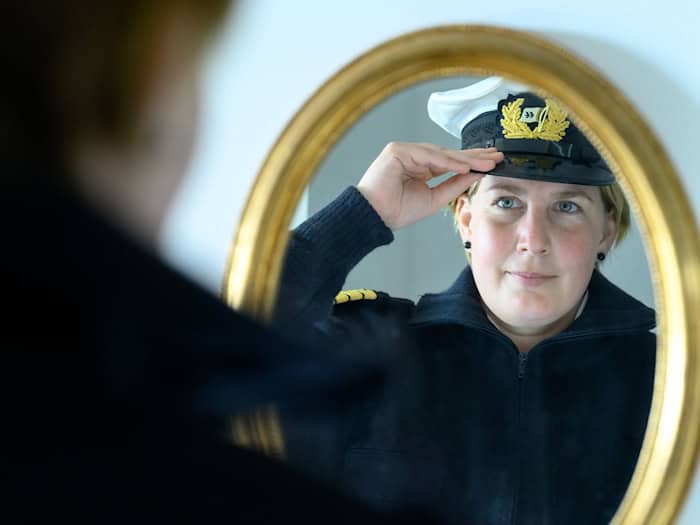 Taalke Middents ist aktuell die jüngste Kapitänin bei Hapag-Lloyd. / Foto: Izabela Mittwollen/dpa