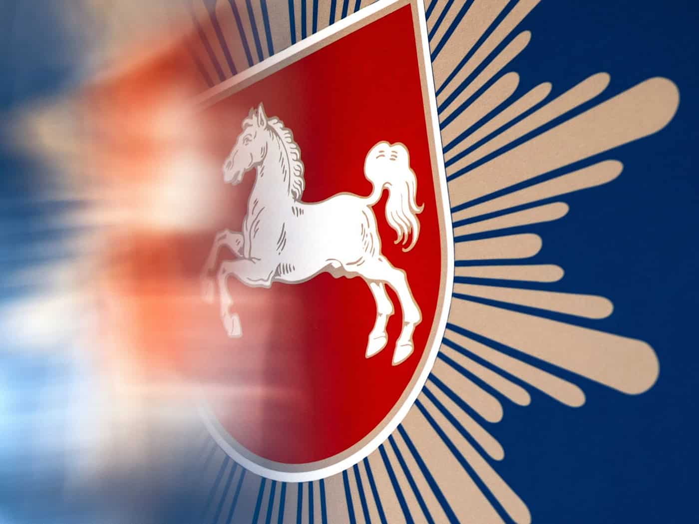 Fünf Polizisten aus Niedersachsen sind suspendiert worden. (Symbolbild) / Foto: Swen Pförtner/dpa