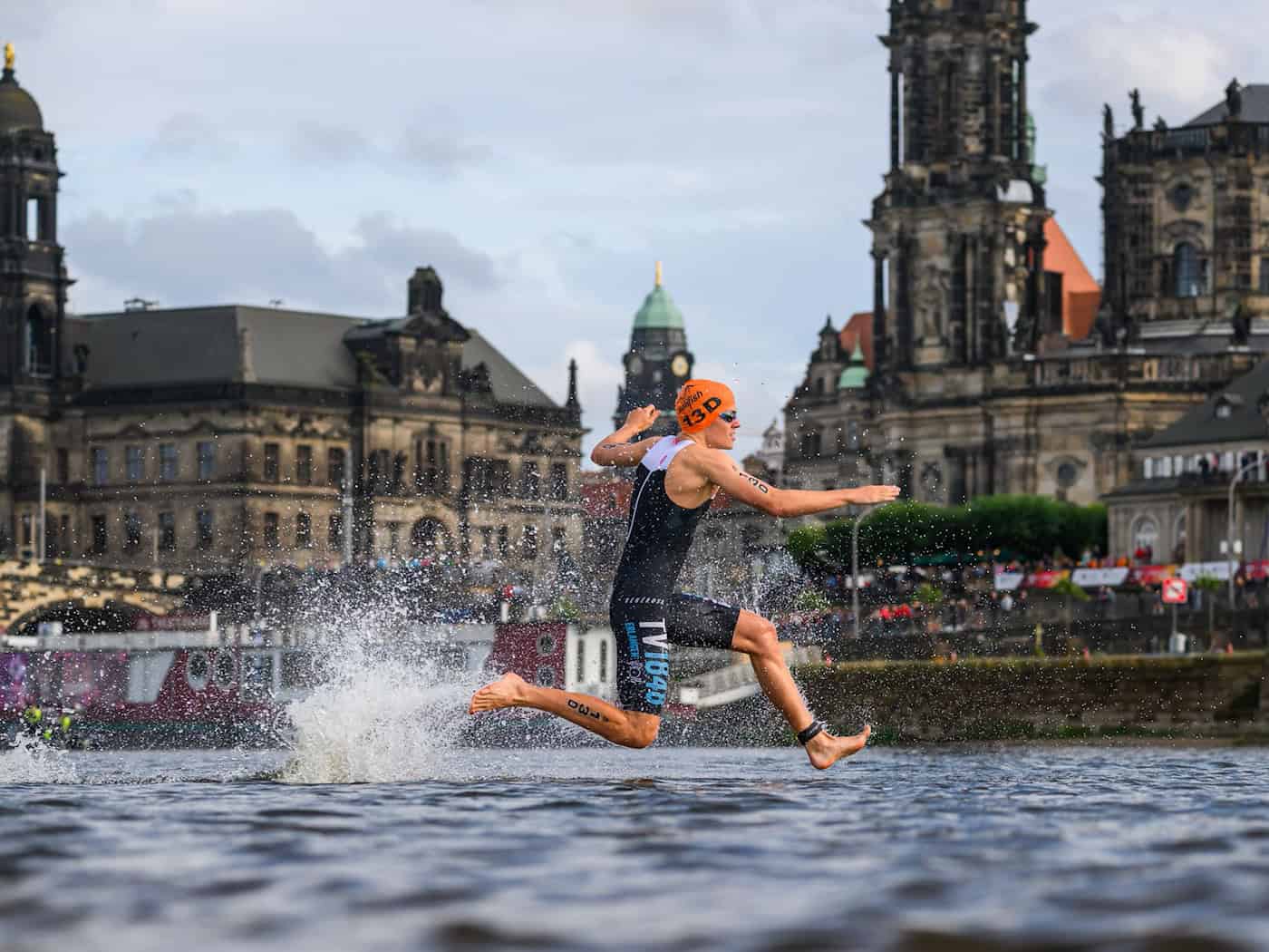  Auch bei den Finals in Hannover gehört Triathlon zum Programm. (Archivbild) / Foto: Robert Michael/dpa