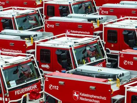 Feuerwehr-Spezialkräfte helfen bei Waldbränden in Spanien