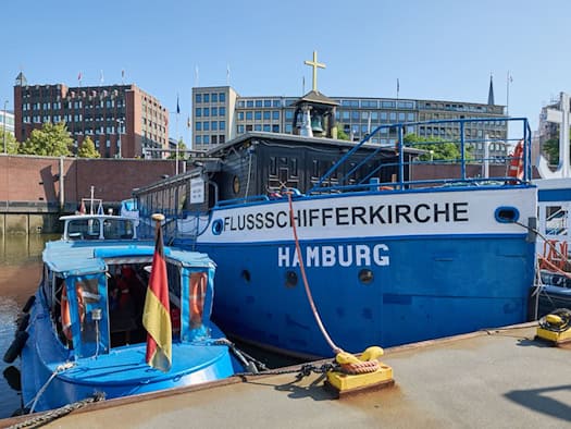 Flussschifferkirche - Mit Barkasse zu den Binnenschiffern
