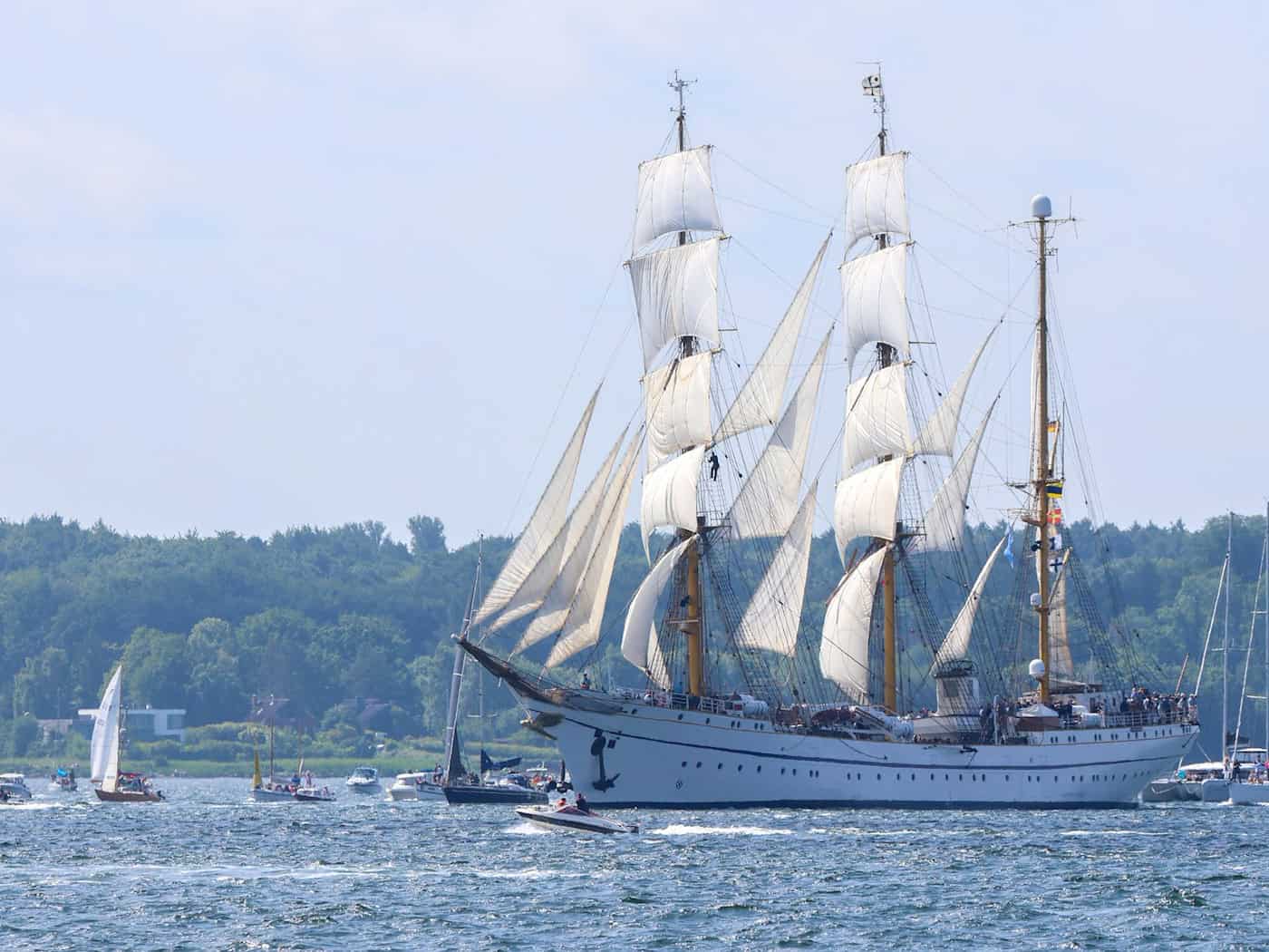 Segelschulschiff «Gorch Fock» bei der Kieler Woche. (Archivbild) / Foto: Bodo Marks/dpa