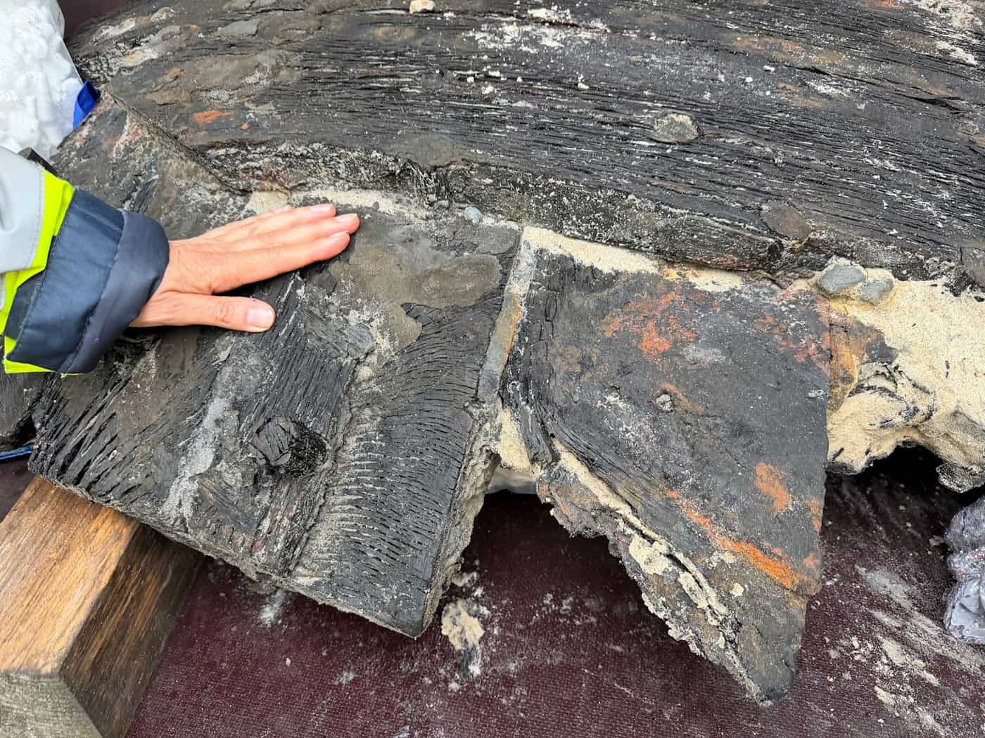 Mutmaßlich bis zu 300 Jahre altes Schiffswrack bei Norderney geborgen