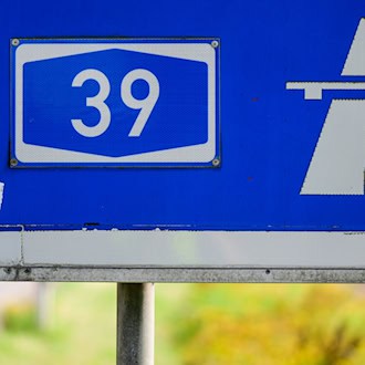  Der Bau des Lückenschlusses der Autobahn 39 in Ostniedersachsen rückt ein Stück näher. (Archivbild) / Foto: Philipp Schulze/dpa