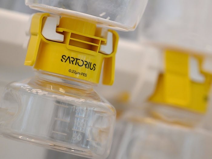 Sartorius hat eine Zollrückzahlung aus den USA erhalten. (Archivbild) / Foto: Swen Pförtner/dpa