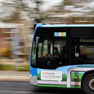 Während des Tarifstreits im kommunalen Nahverkehr hatte es mehrere Warnstreiks gegeben. (Archivbild) / Foto: Swen Pförtner/dpa