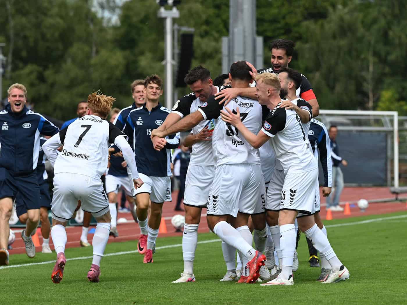 SSV Jeddeloh II sorgt im Ammerland für DFB-Pokal-Sensation gegen Heidenheim