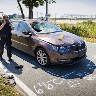 91-jähriger Pedelecfahrer stirbt bei Zusammenstoß mit Auto
