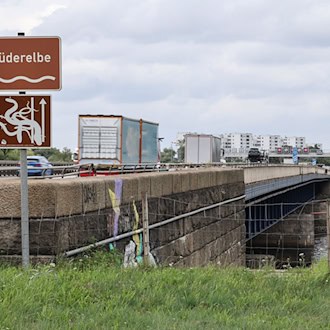 A1 bei Hamburg Richtung Lübeck am Wochenende gesperrt
