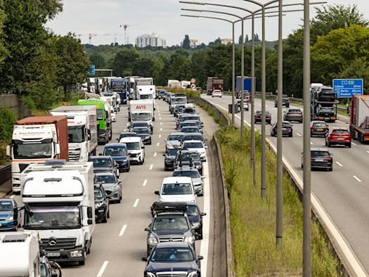 Ferienende in Schleswig-Holstein: ADAC warnt vor Rückreisewelle und Staus auf A7 und A1