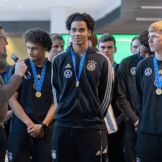 Junioren-Weltmeister David Odogu für ein Jahr von AC Mailand an FC Toulouse verliehen
