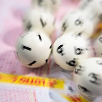 Gesuchter Lottogewinner fordert 16,7 Millionen Euro an