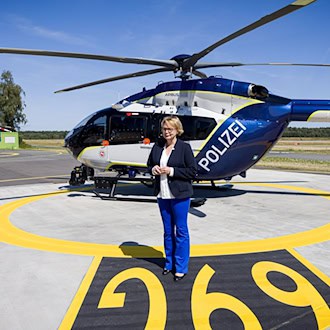 Polizeihubschrauber mit 600 Kilometern Reichweite eingeweiht