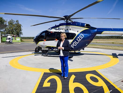 Polizeihubschrauber mit 600 Kilometern Reichweite eingeweiht