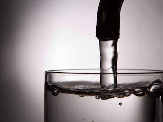 Wasserhahn nicht abgedreht: Kompletter Keller geflutet