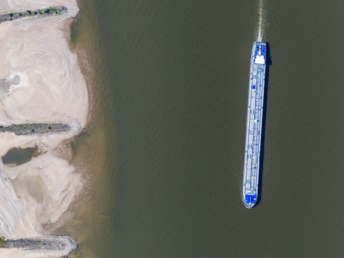Wie das Niedrigwasser der Wirtschaft zusetzt