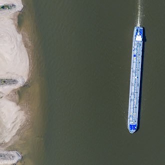 Niedrigwasser an Rhein, Elbe und Donau belastet Wirtschaft – Pegel erreichen neue Tiefststände