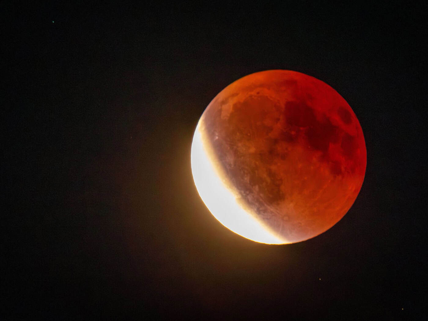 Wolken im Norden: Wo man die Mondfinsternis sehen könnte