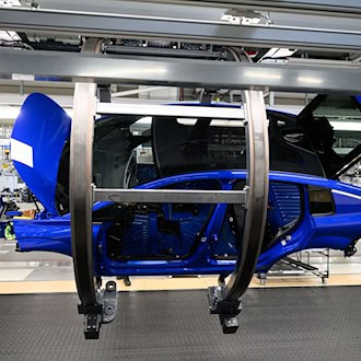 Deutsche Autobauer verlieren international an Boden – Umsätze und Ebit sinken
