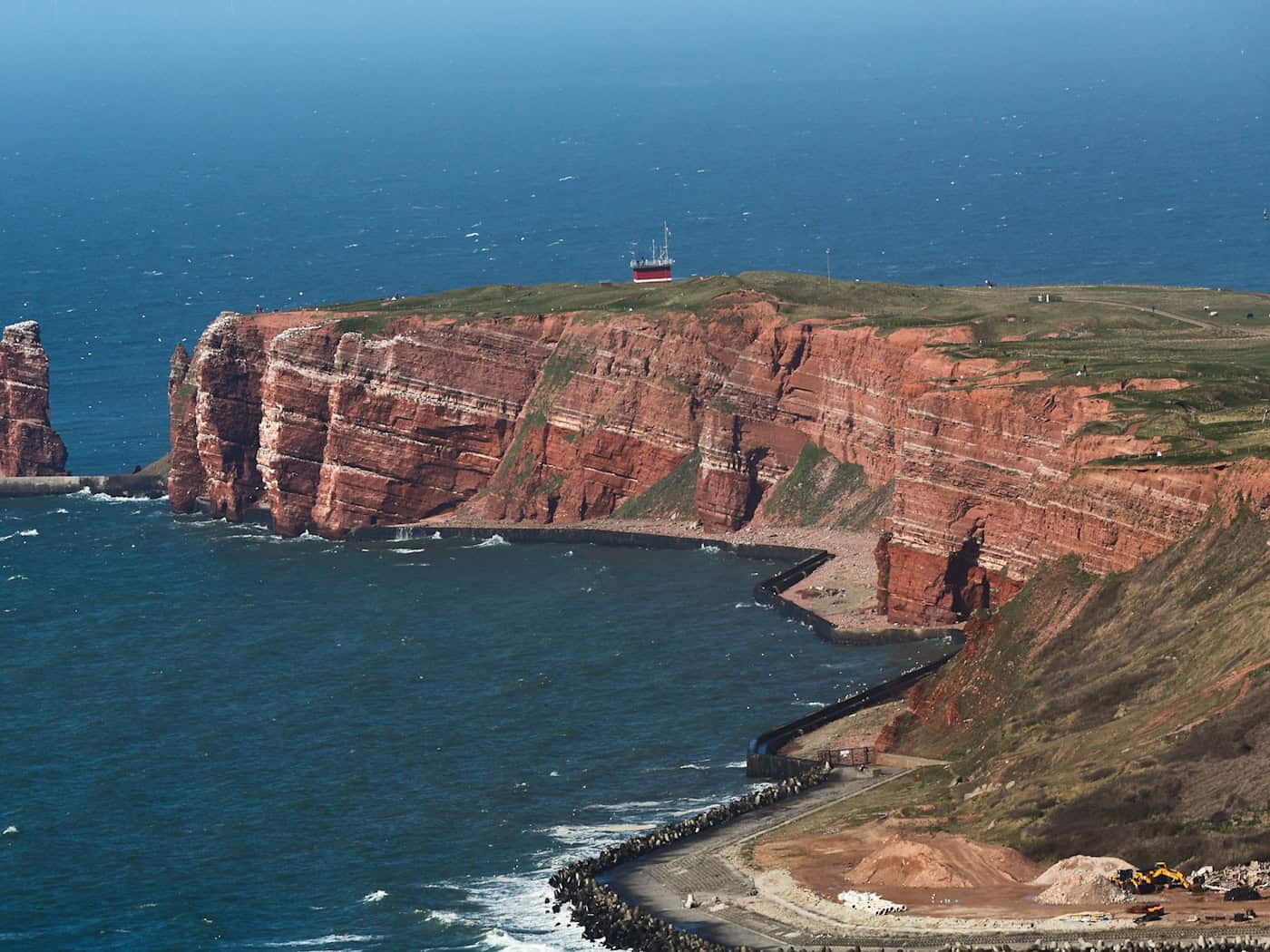 Arbeiten am Seekabel nach Helgoland in Sankt Peter‑Ording auf Frühjahr verschoben