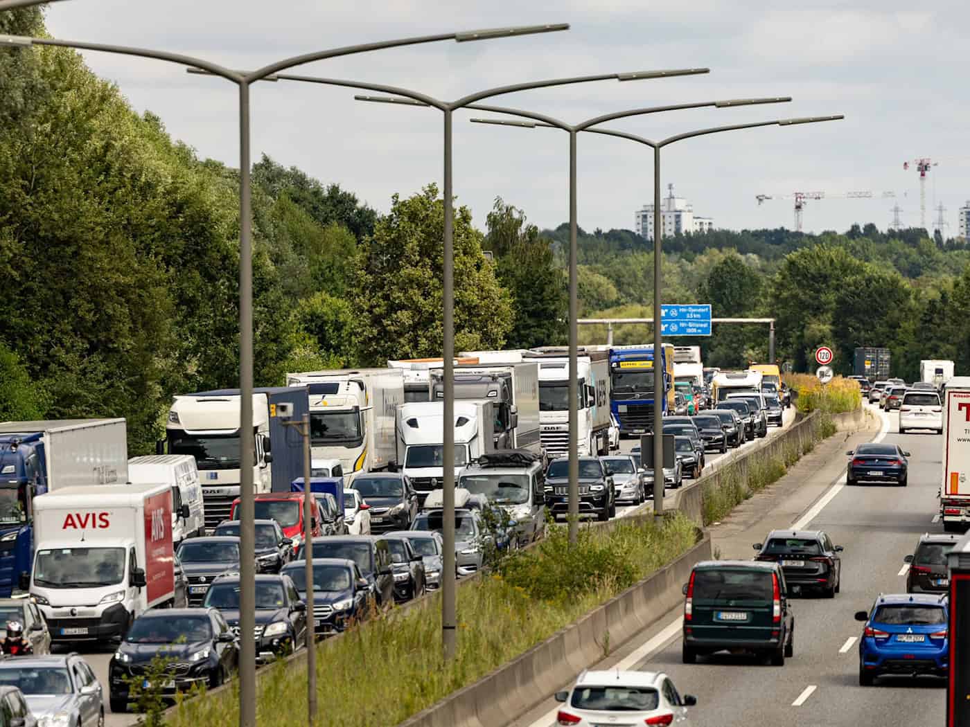 55-Stunden-Sperrung der A7 am Elbtunnel führt in Hamburg zu heftigen Staus