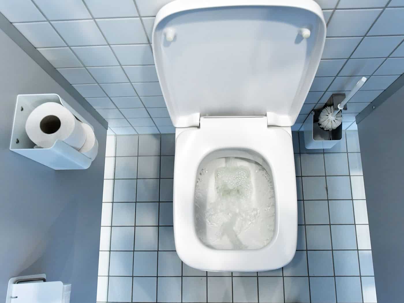 Heimlich Frauen auf Club-Toilette gefilmt