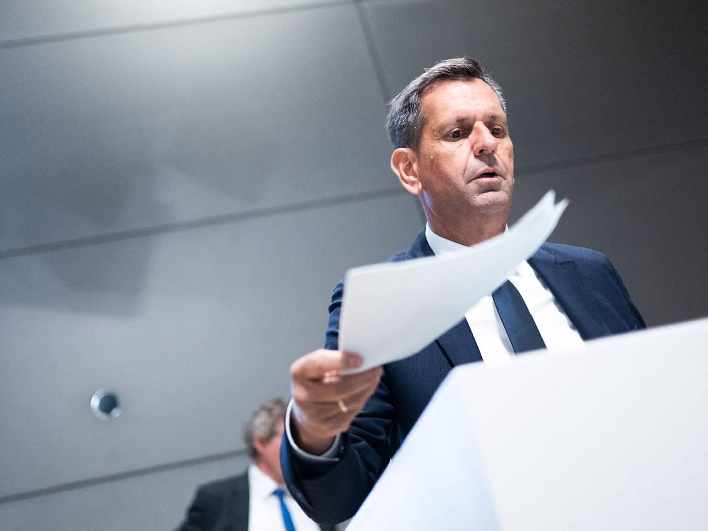 Lies: VW am Beginn eines harten Umbaus – Niedersachsen mit 20 Prozent beteiligt