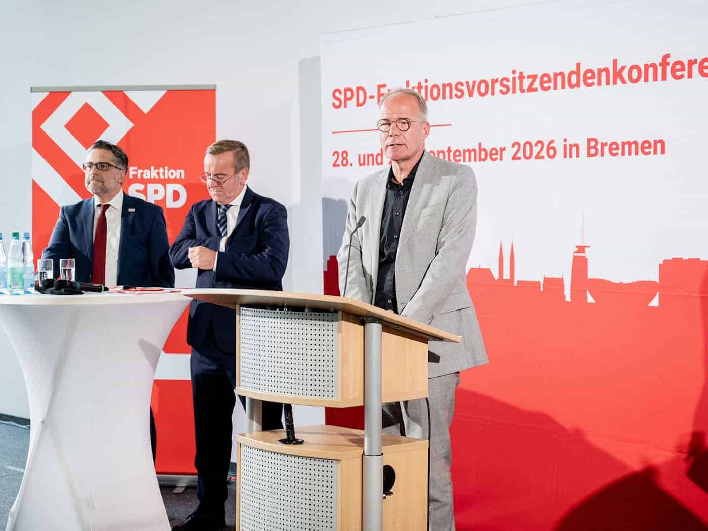 SPD-Fraktionsspitzen pochen auf Änderung der Pflegereform