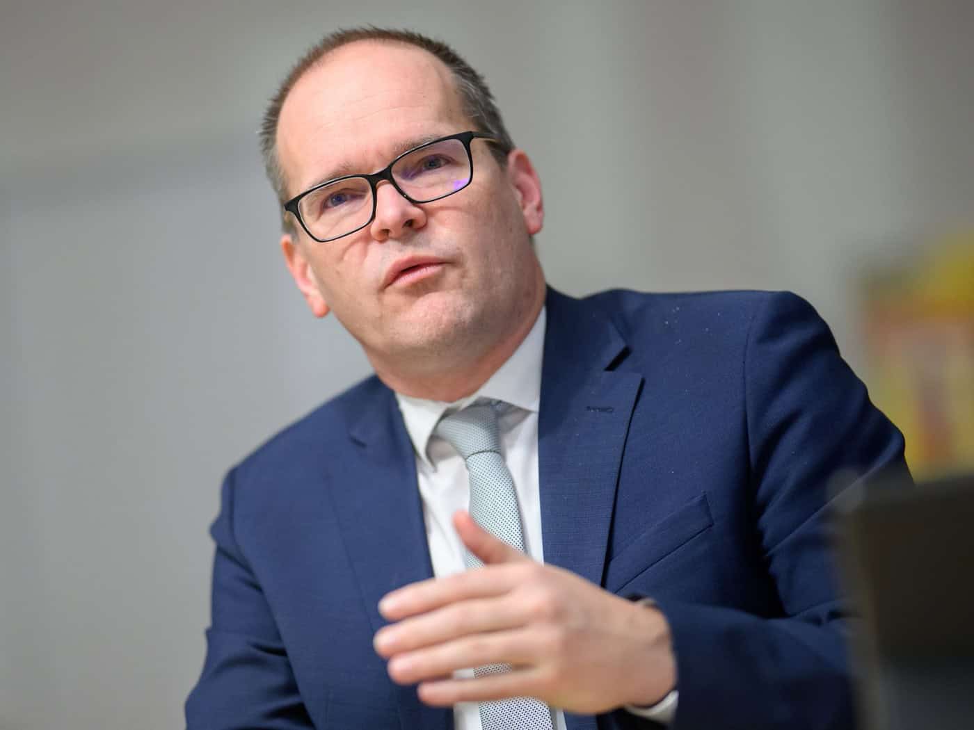 Niedersachsen fordert Übergewinnsteuer für Ölkonzerne und Spritpreisdeckel ab 2027