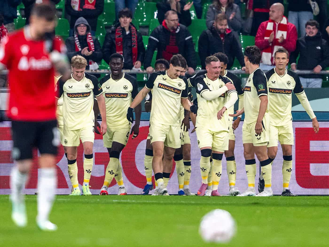 Hannover 96 scheitert im DFB-Pokal gegen Kaiserslautern – Wagner weiter sieglos