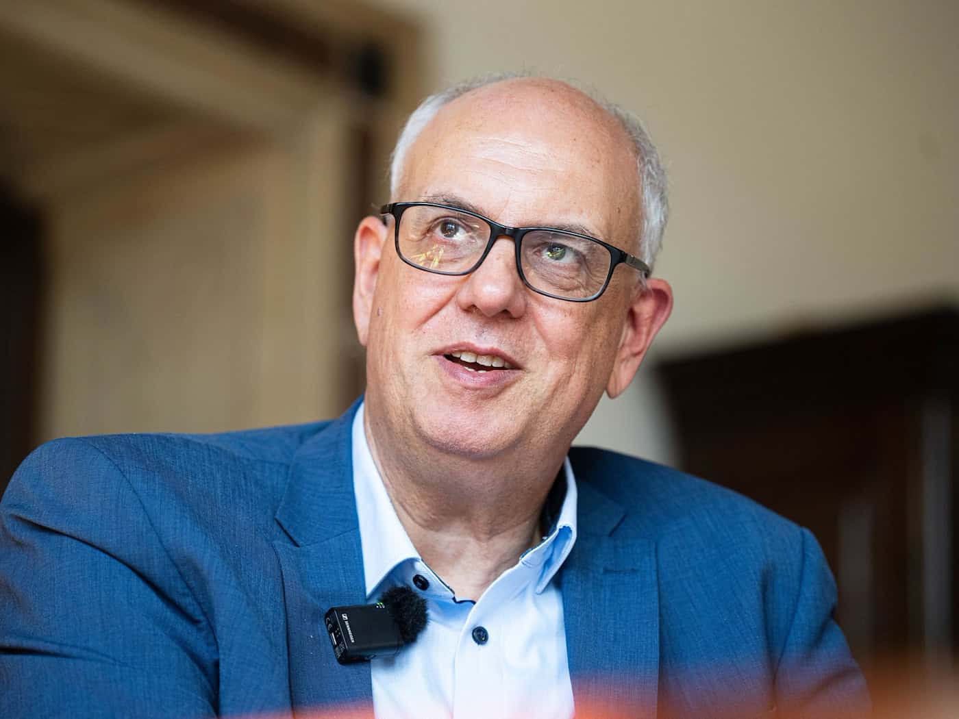 Bovenschulte in Bremen: Nicht Ost gegen West, sondern Haltung zum Grundgesetz spaltet Deutschland