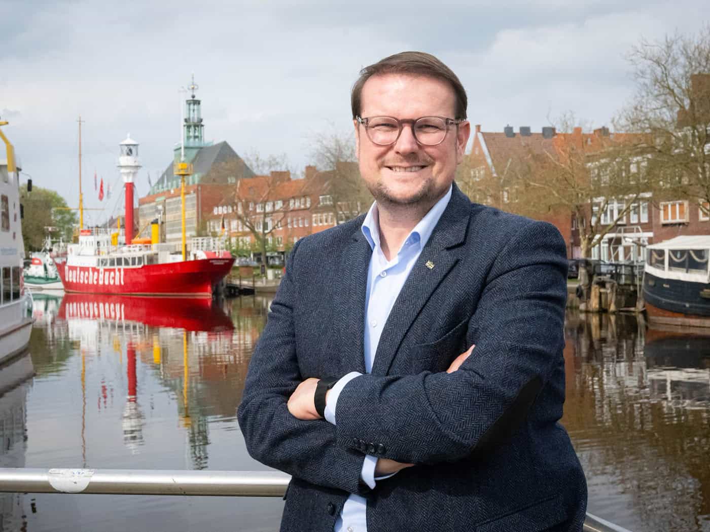 Milliardenzuschlag für Marinestützpunkt in Emden – Oberbürgermeister auf Kreuzfahrt