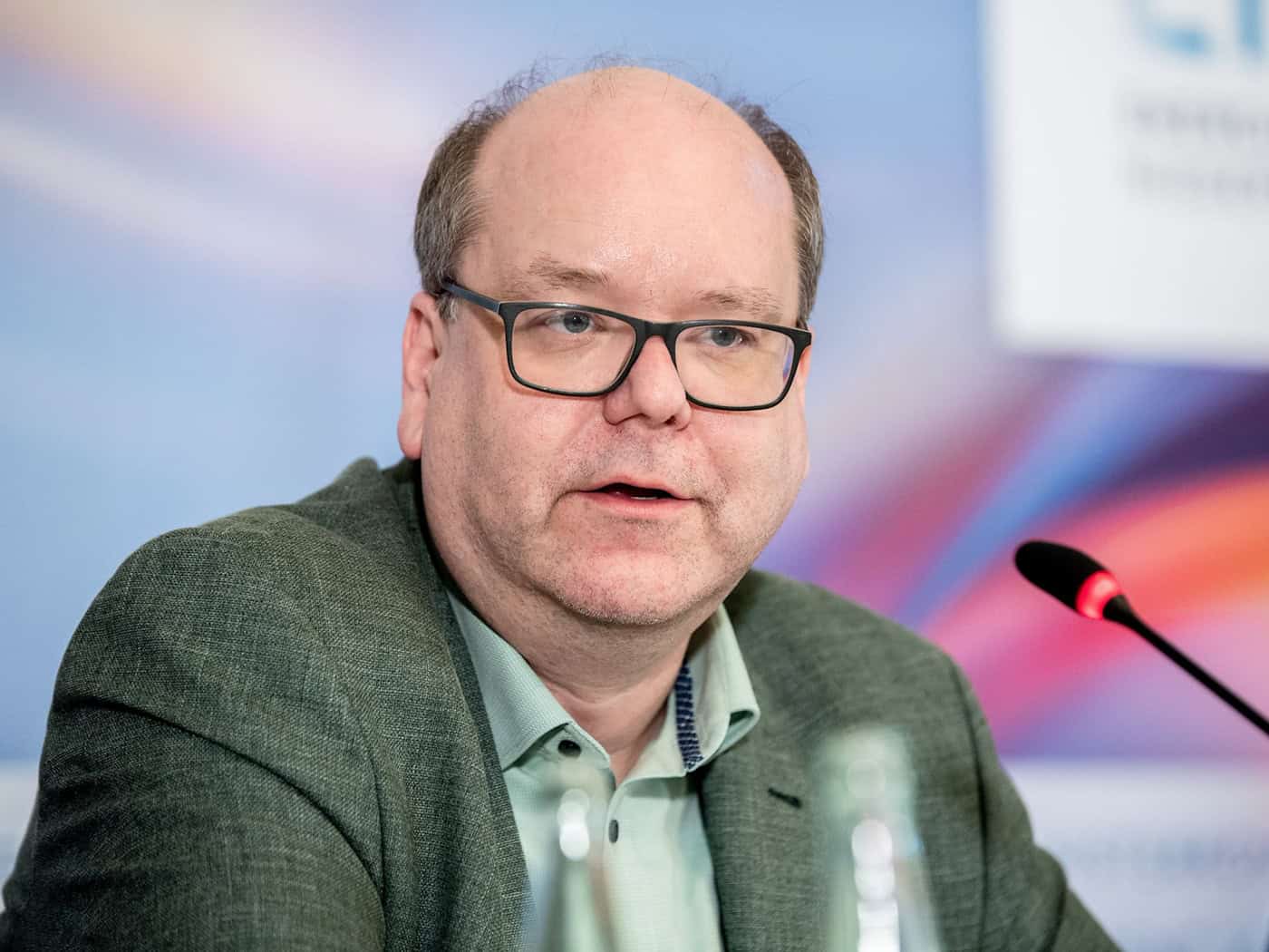 Meyer kritisiert Merz wegen Atomkooperation in Lingen