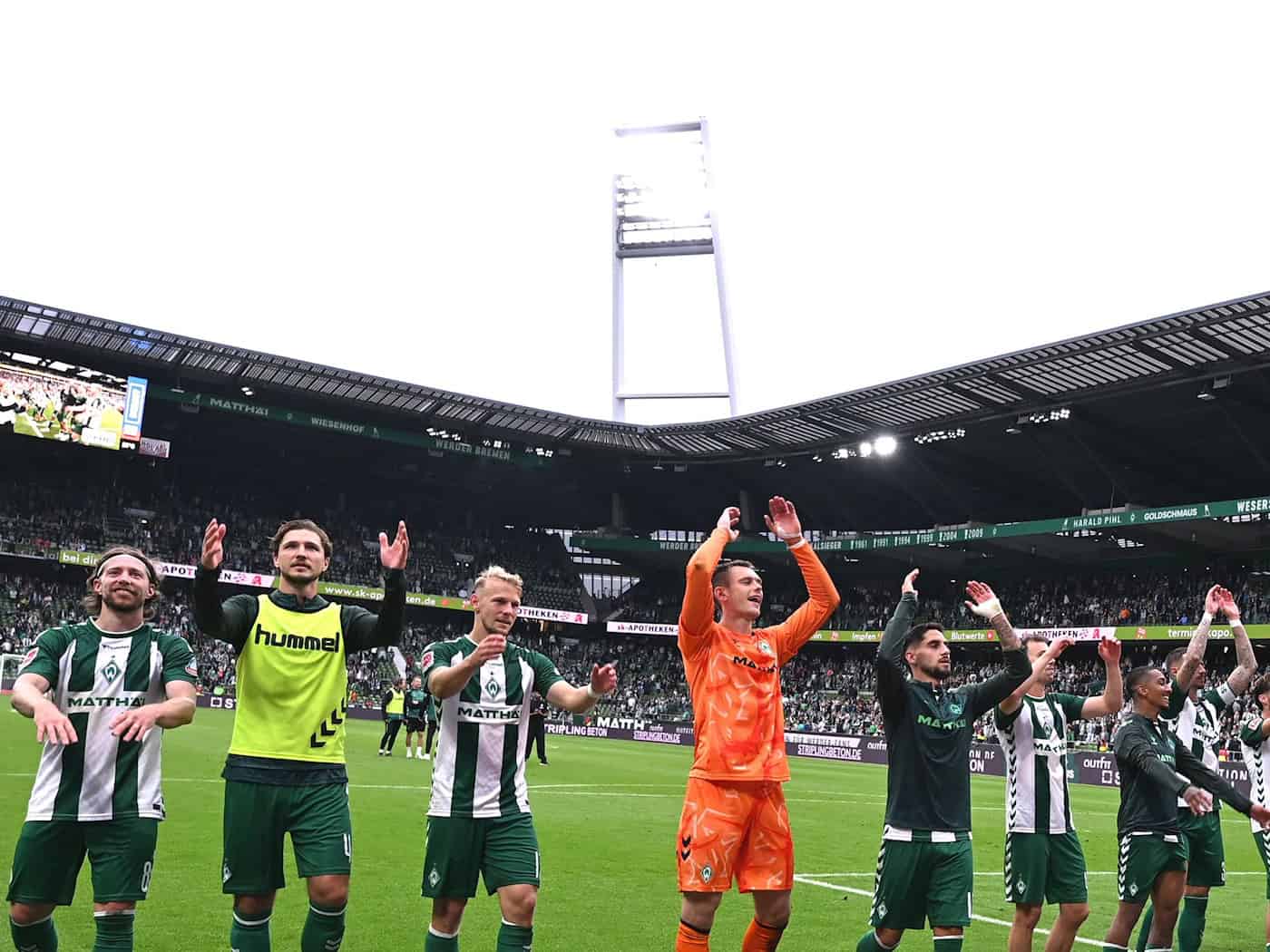Werder gegen Paderborn: Heimsieg im Jubiläums-Weserstadion könnte Bremen nahe Champions-League bringen