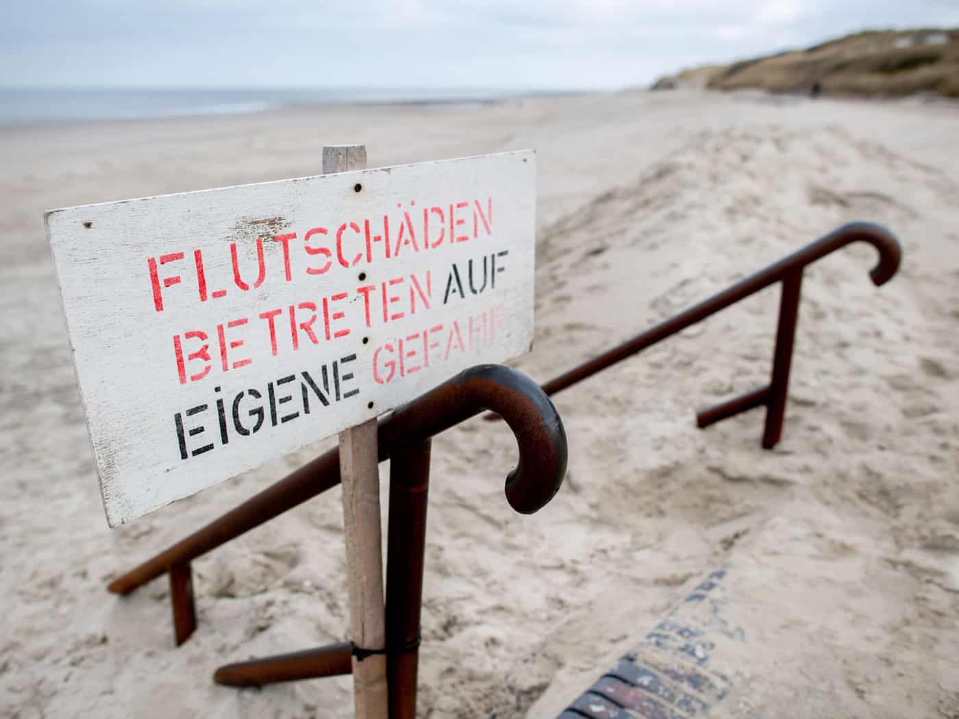 Sturmfluten spülen Wangerooges Badestrand teils weg