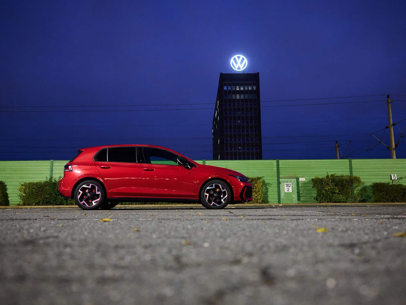 Volkswagen tief in den roten Zahlen – Porsche-Abschreibung und China-Schwäche belasten