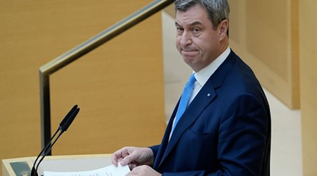 Markus Söder (CSU), Parteivorsitzender und Ministerpräsident von Bayern hält während einer Sitzung des bayerischen Landtags seine erste Regierungserklärung der neuen Wahlperiode. / Foto: Uwe Lein/dpa/Archivbild