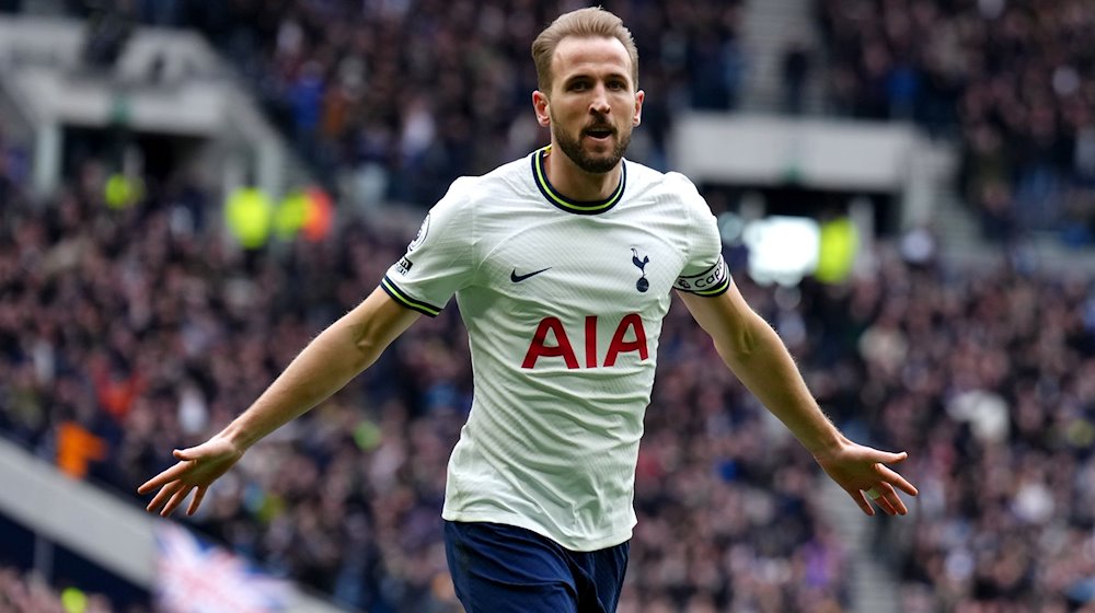 Harry Kane von Tottenham Hotspur feiert den ersten Treffer seiner Mannschaft. Er trifft sein Ex-Team wieder. / Foto: John Walton/Press Association/dpa