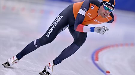 Eisschnelllauf, Sprint-Weltmeisterschaft,  Herren, 5000 Meter Sprint.  Der Niederländer Patrick Roest in Aktion. Er belegte den zweiten Platz. / Foto: Peter Kneffel/dpa