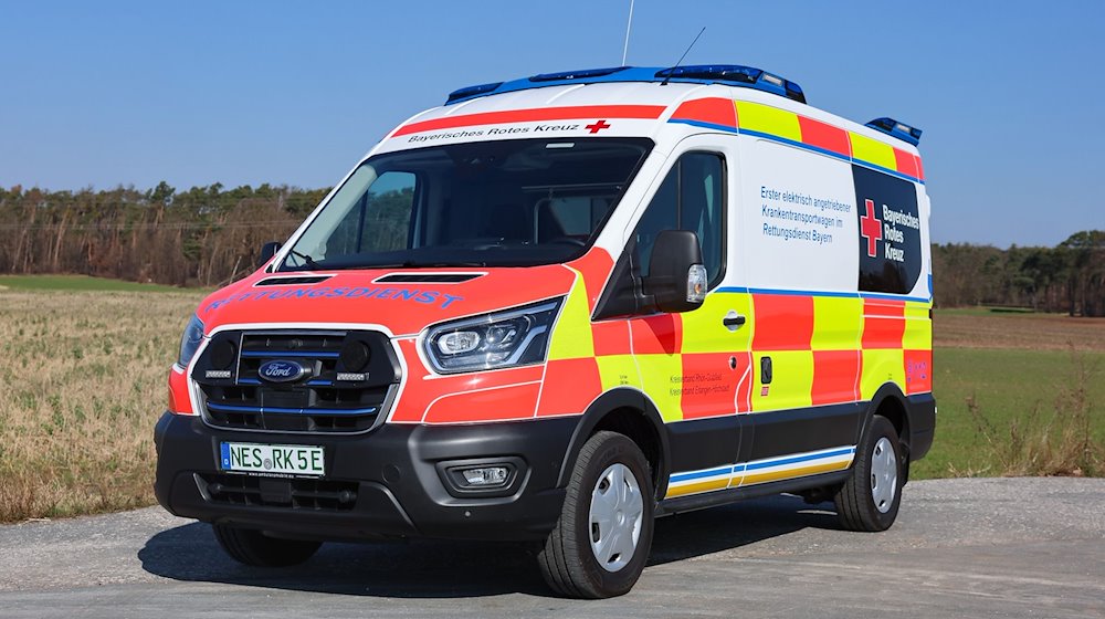 Erster E-Krankentransportwagen für Bayern