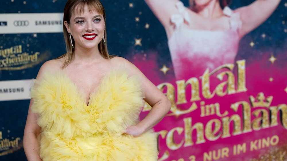 Schauspielerin Jella Haase bei der Premiere von «Chantal im Märchenland». / Foto: Sven Hoppe/dpa