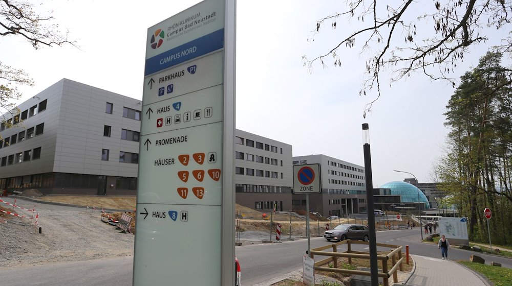 Campus Bad Neustadt des Rhön-Klinikums wurde vor einigen Jahren neu gestaltet. / Foto: Karl-Josef Hildenbrand/dpa