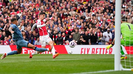 Kai Havertz von FC Arsenal versucht einen Torschuss. / Foto: Kirsty Wigglesworth/AP/dpa