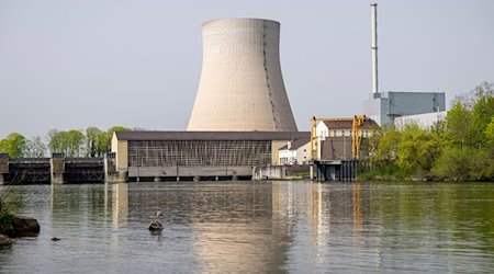 Das stillgelegte Kernkraftwerk Isar 2. / Foto: Peter Kneffel/dpa