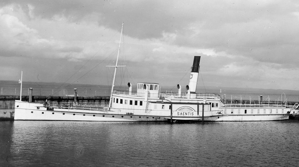 Das Dampfschiff «Säntis» ist auf dem Bodensee zu sehen. / Foto: Schiffsbergeverein/Schiffsbergeverein/dpa