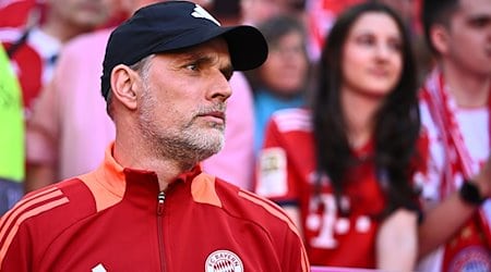 Laut Medienberichten soll ein Verbleib von Trainer Thomas Tuchel beim FC Bayern München nicht ausgeschlossen sein. / Foto: Tom Weller/dpa
