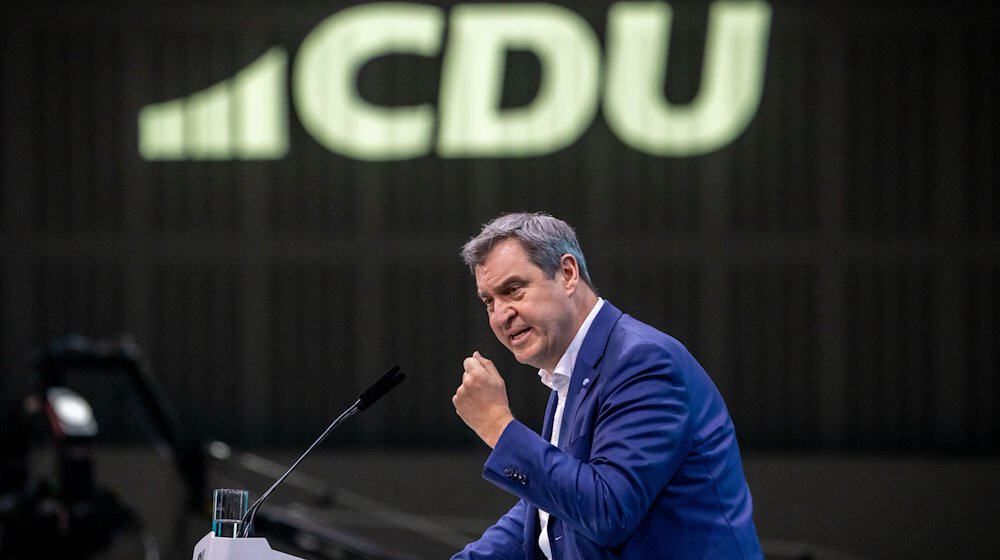 Markus Söder (CSU), Ministerpräsident von Bayern, spricht. / Foto: Michael Kappeler/dpa