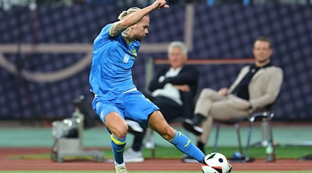 Fußball: Länderspiele, Deutschland - Ukraine, Max-Morlock-Stadion, Ukraines Mychajlo Mudryk am Ball. / Foto: Daniel Karmann/dpa